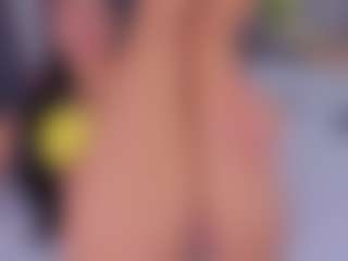 Mia-Oceann's Live Sex Cam Show