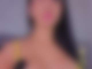Mia-Oceann's Live Sex Cam Show