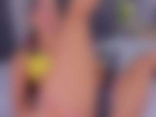 Mia-Oceann's Live Sex Cam Show