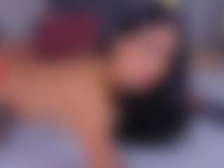 Mia-Oceann's Live Sex Cam Show