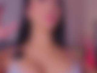 Mia-Oceann's Live Sex Cam Show