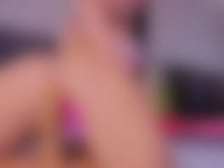 Mia-Oceann's Live Sex Cam Show