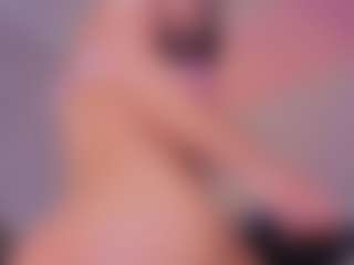 Mia-Oceann's Live Sex Cam Show