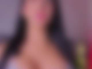Mia-Oceann's Live Sex Cam Show