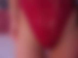 Mia-Oceann's Live Sex Cam Show