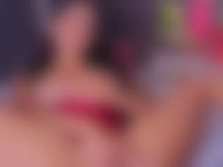 Mia-Oceann's Live Sex Cam Show