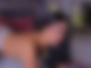 Mia-Oceann's Live Sex Cam Show