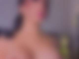 Mia-Oceann's Live Sex Cam Show