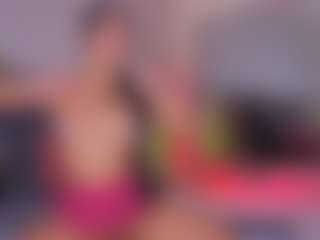 Mia-Oceann's Live Sex Cam Show
