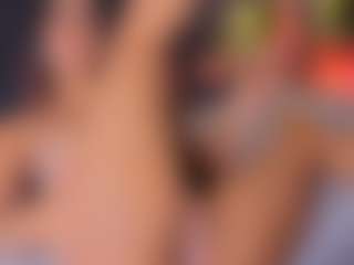 Mia-Oceann's Live Sex Cam Show