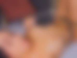 Mia-Oceann's Live Sex Cam Show