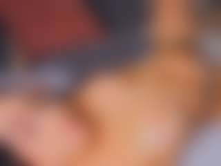 Mia-Oceann's Live Sex Cam Show