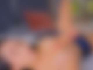 Mia-Oceann's Live Sex Cam Show