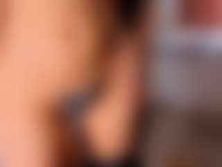 Mia-Oceann's Live Sex Cam Show