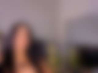 Mia-Oceann's Live Sex Cam Show