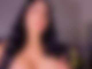Mia-Oceann's Live Sex Cam Show