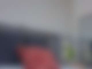 Live-camshow met Mia-Oceann - Ice op Camsoda