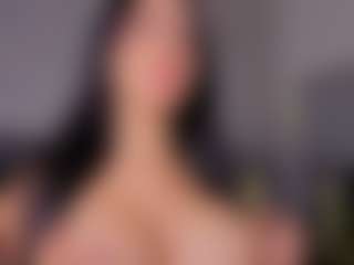 Mia-Oceann's Live Sex Cam Show