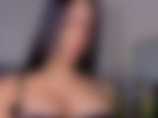 Mia-Oceann's Live Sex Cam Show