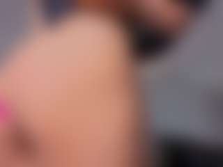 Mia-Oceann's Live Sex Cam Show