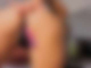 Mia-Oceann's Live Sex Cam Show