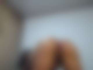 the-best-fox's Live Sex Cam Show