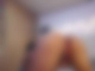 the-best-fox's Live Sex Cam Show