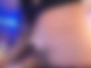 the-best-fox's Live Sex Cam Show