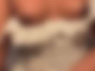 Live cam show with ValentinaMarinn - HD on TeamSkeetLive