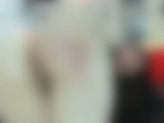 Live cam show with Alixxon1 - Smoking on Camsoda