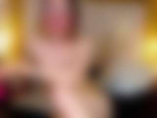 Live cam show with ALICE AND TOM - Drinking on Camsoda