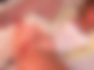 Live cam show with HildaGuyse - Green Eyes on Mixed Magazine Live