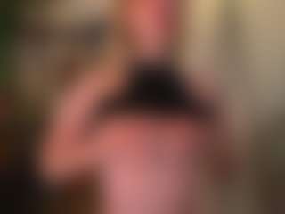 HildaGuyse's Live Sex Cam Show