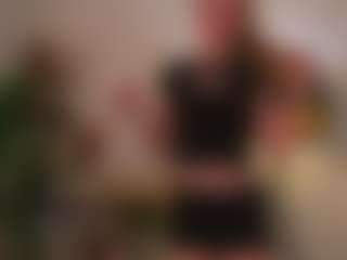 Live cam show with HildaGuyse - Body Massage on Camsoda