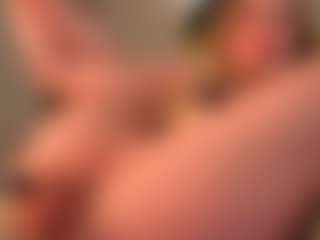 Live cam show with HildaGuyse - Foot Fetish on madthumbs