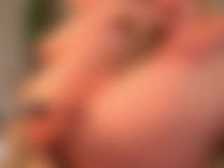 Live cam show with HildaGuyse - Teen (18+) on Camsoda