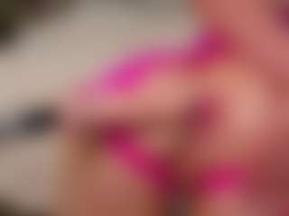 HildaGuyse's Live Sex Cam Show