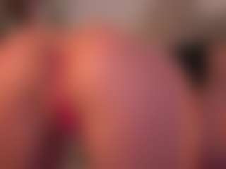 HildaGuyse's Live Sex Cam Show