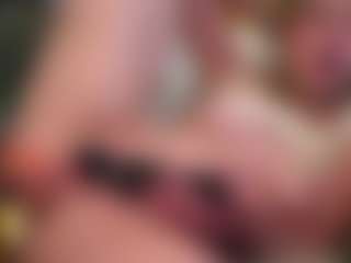 Live cam show with HildaGuyse - Small Tits on Camsoda