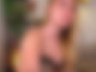 Live cam show with HildaGuyse - Body Massage on liverealitysex.com