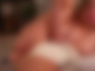 HildaGuyse's Live Sex Cam Show