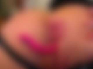 Live cam show with HildaGuyse - Athletic Small Tits on anonymated.com