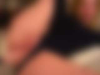 HildaGuyse's Live Sex Cam Show