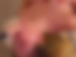 Live cam show with HildaGuyse - Green Eyes on Camsoda