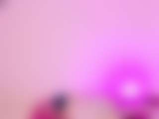 Live cam show with JulietaKane - Drinking on AdultVida.com
