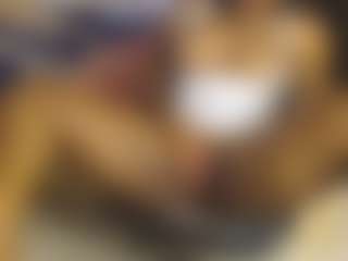 mia-tease's Live Sex Cam Show
