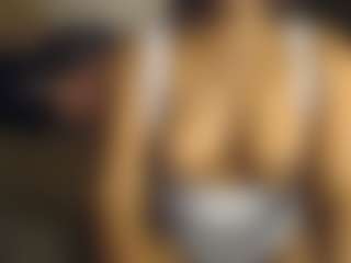 mia's Live Sex Cam Show