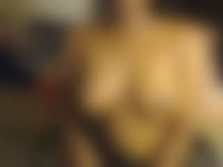 Live cam show with mia - Cuckold on Camsoda