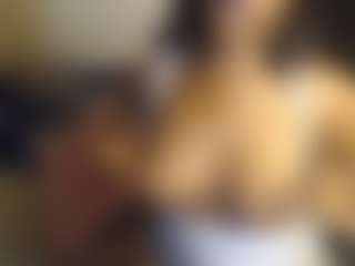 Live cam show with mia - Hairy Pussy Teen (18+) on Hubzter Live