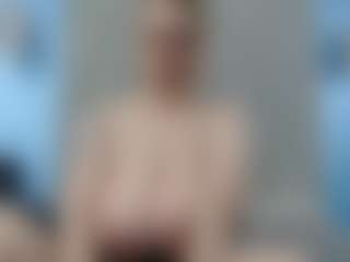 AretiAlisya's Live Sex Cam Show